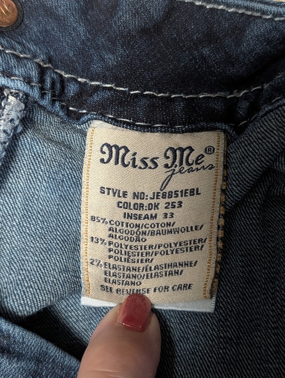 Miss Me Jeans - Picture 6 of 7
